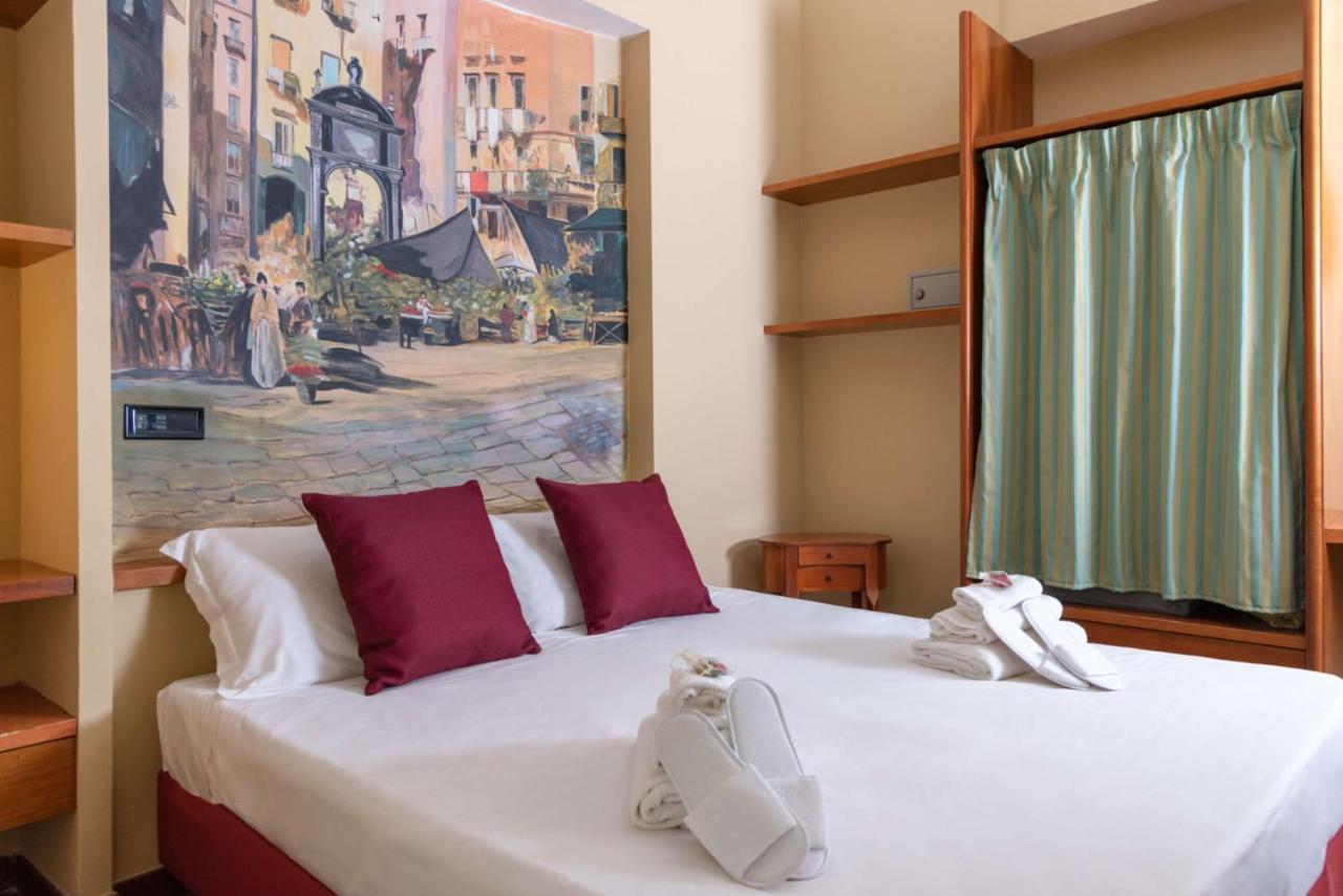 נאפולי Hotel Suite Ares מראה חיצוני תמונה