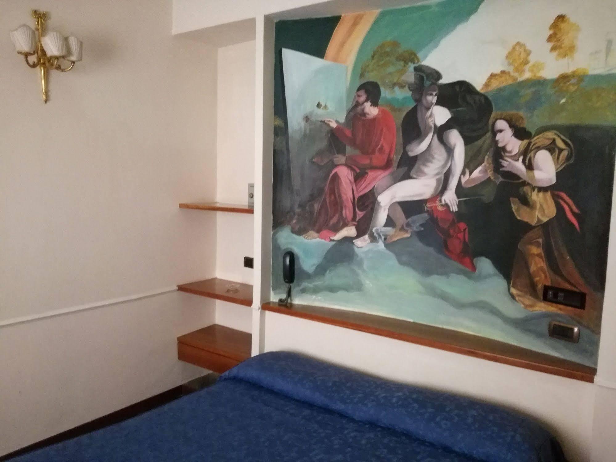 נאפולי Hotel Suite Ares מראה חיצוני תמונה